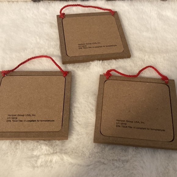 Target BP 2019 Mini Hanging Christmas Signs - Picture 2 of 9